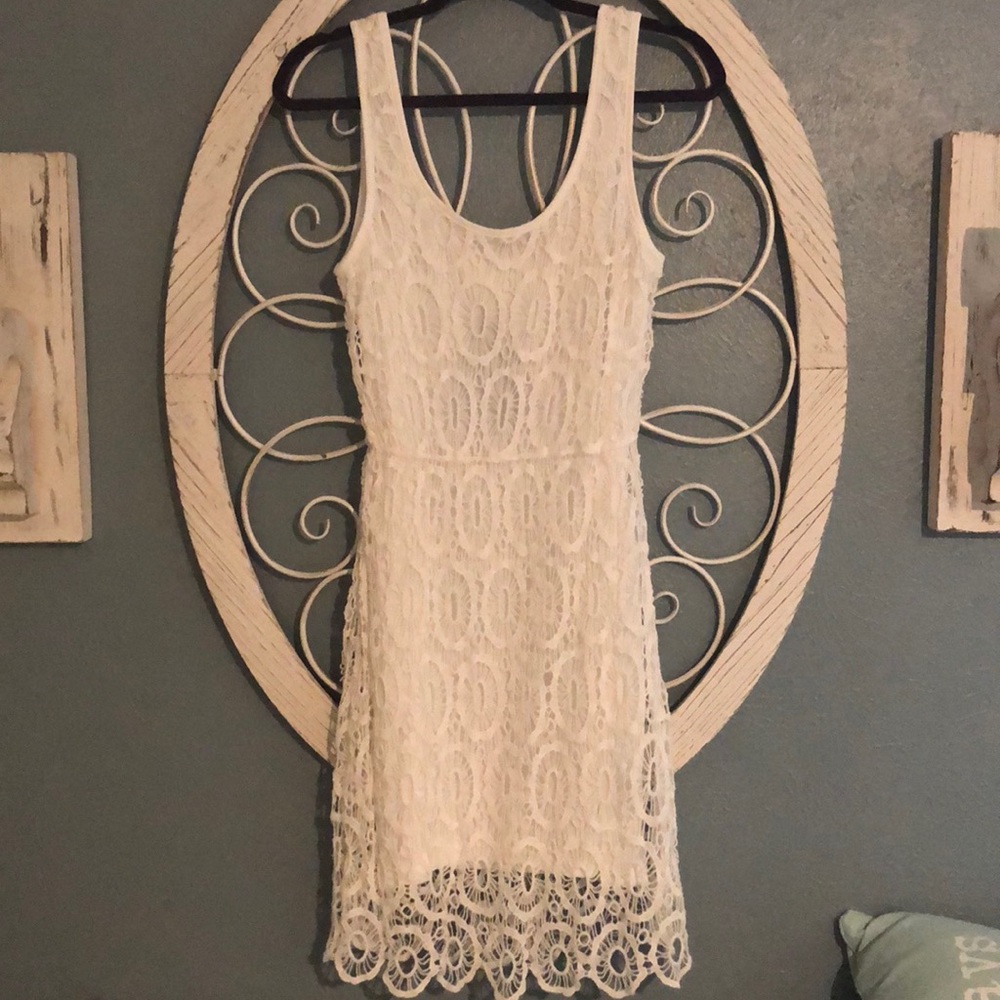 ⚡️24 SALE⚡️ White LC dress